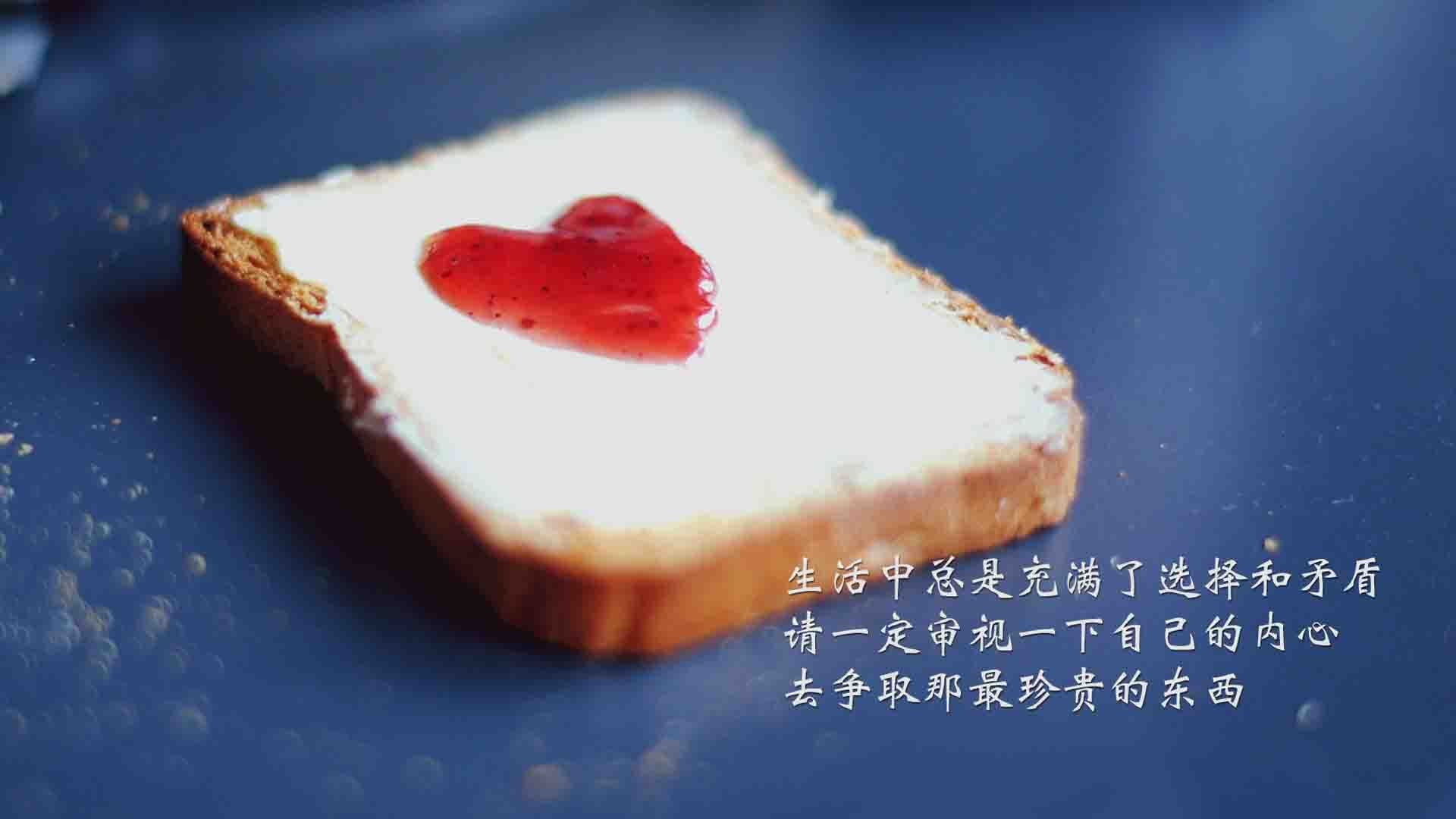 进攻三人组是否更倾向固定配合提升默契度,足球三人进攻配合视频