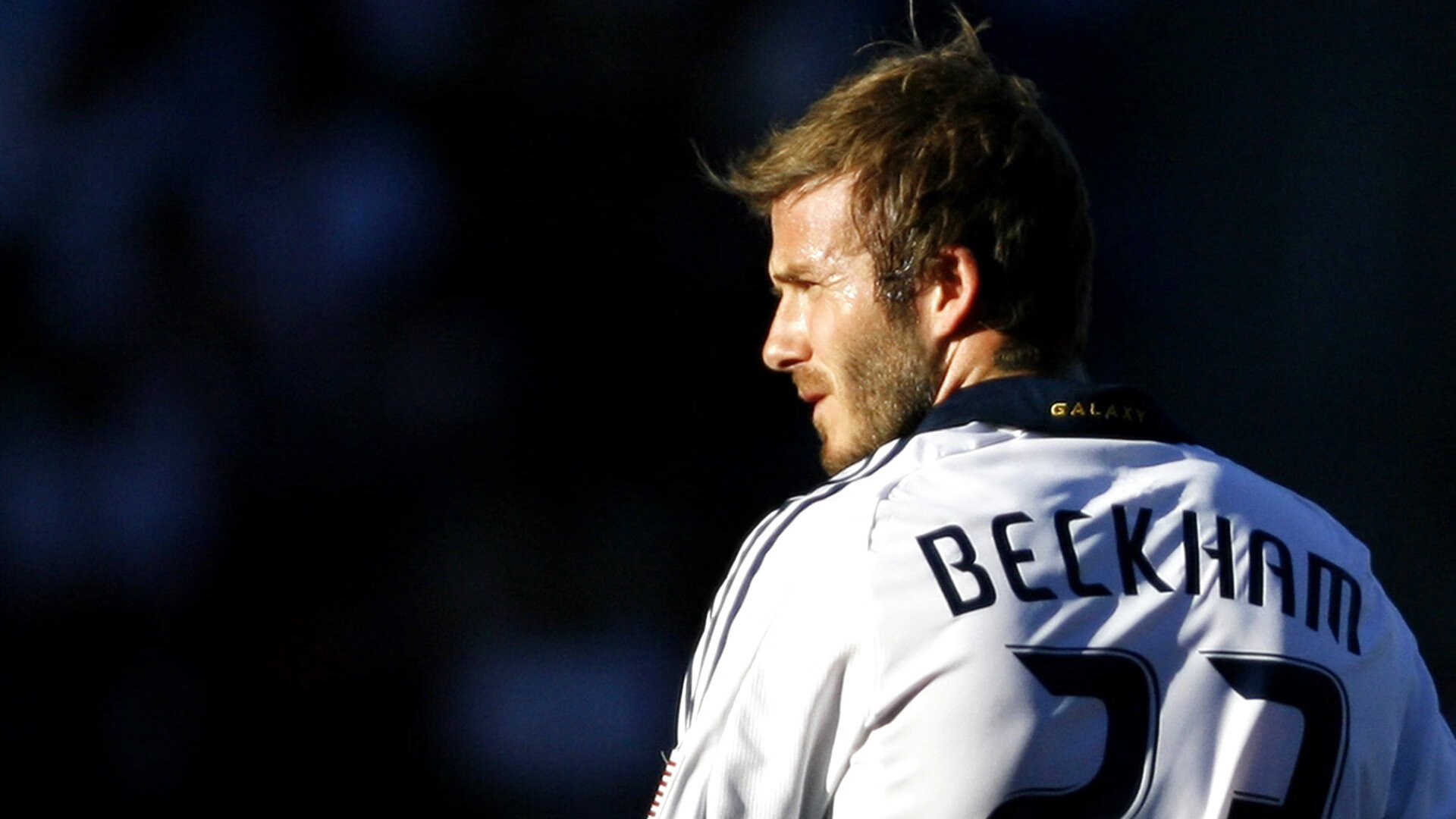 AYX SPORTS-德甲风起云涌：速度、力量与智慧的奇妙结合