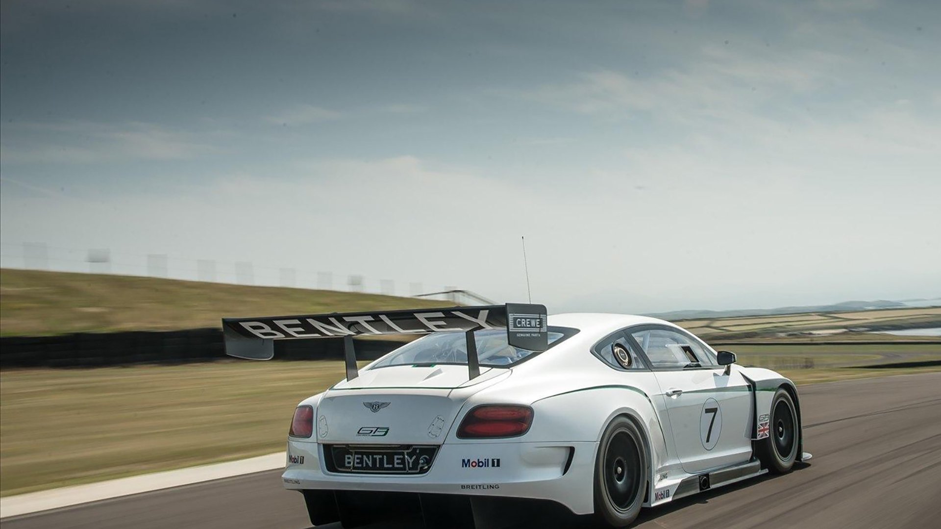 爱游戏在线登录入口-意甲速攻破门：瞬间突破引爆全场！，意甲谁能打爆这条防线