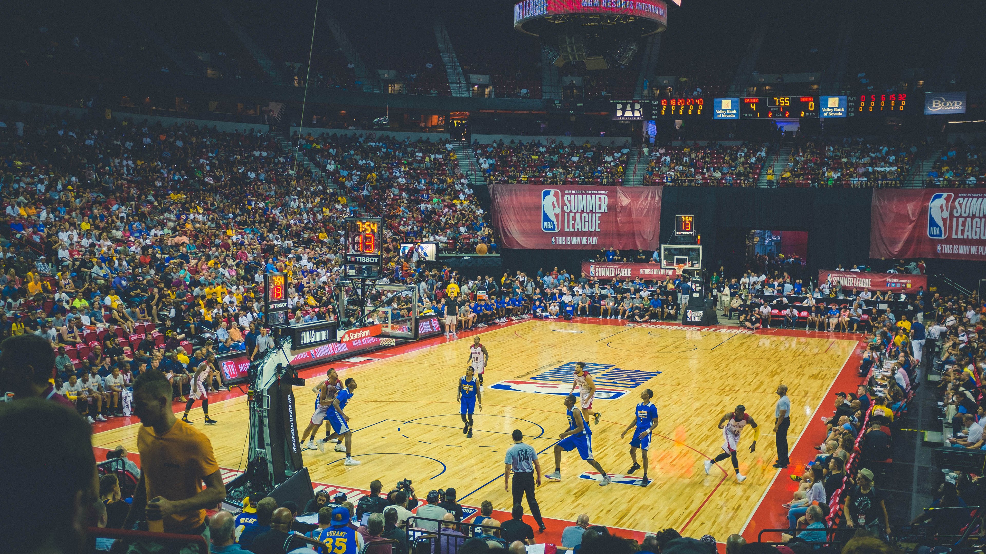 爱游戏app下载-胡贝特·科斯用实力回应所有质疑，fil胡安贝内特喊话年底有望突破750美金视频